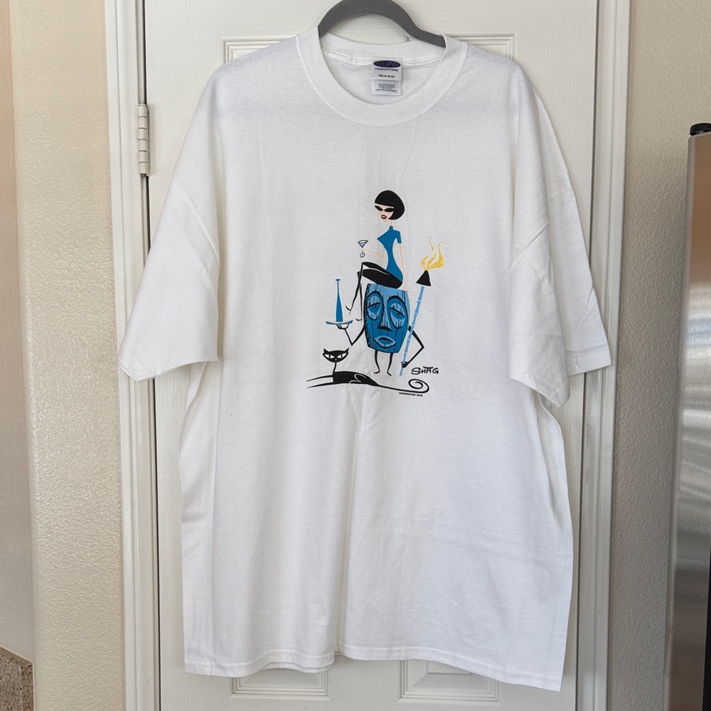 VINTAGE Y2K POSTERPOP SHAG SKATEBOARD T-Shirt Girl with Cocktail on Tiki